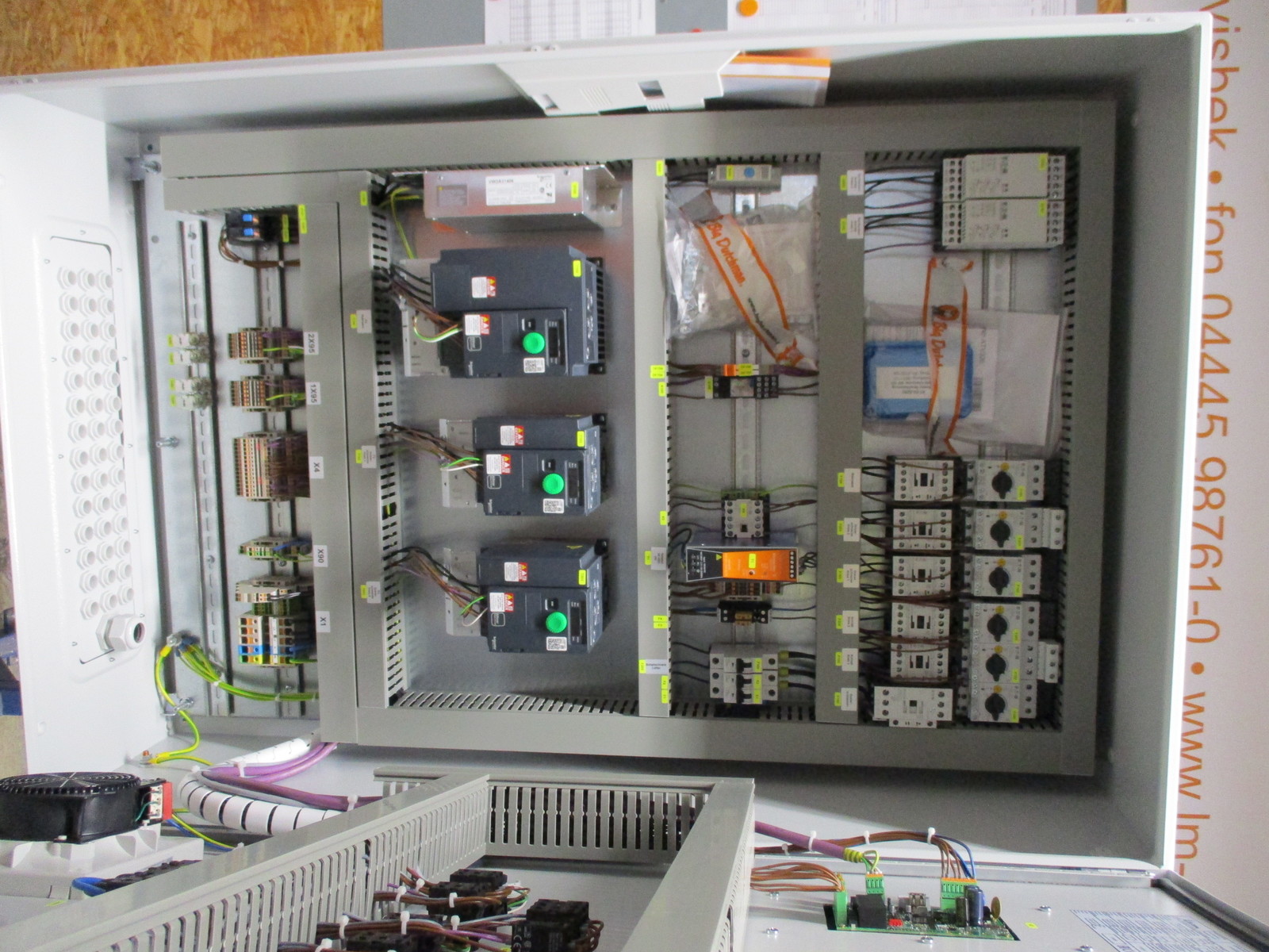 Control cabinet BD103 straw feeding